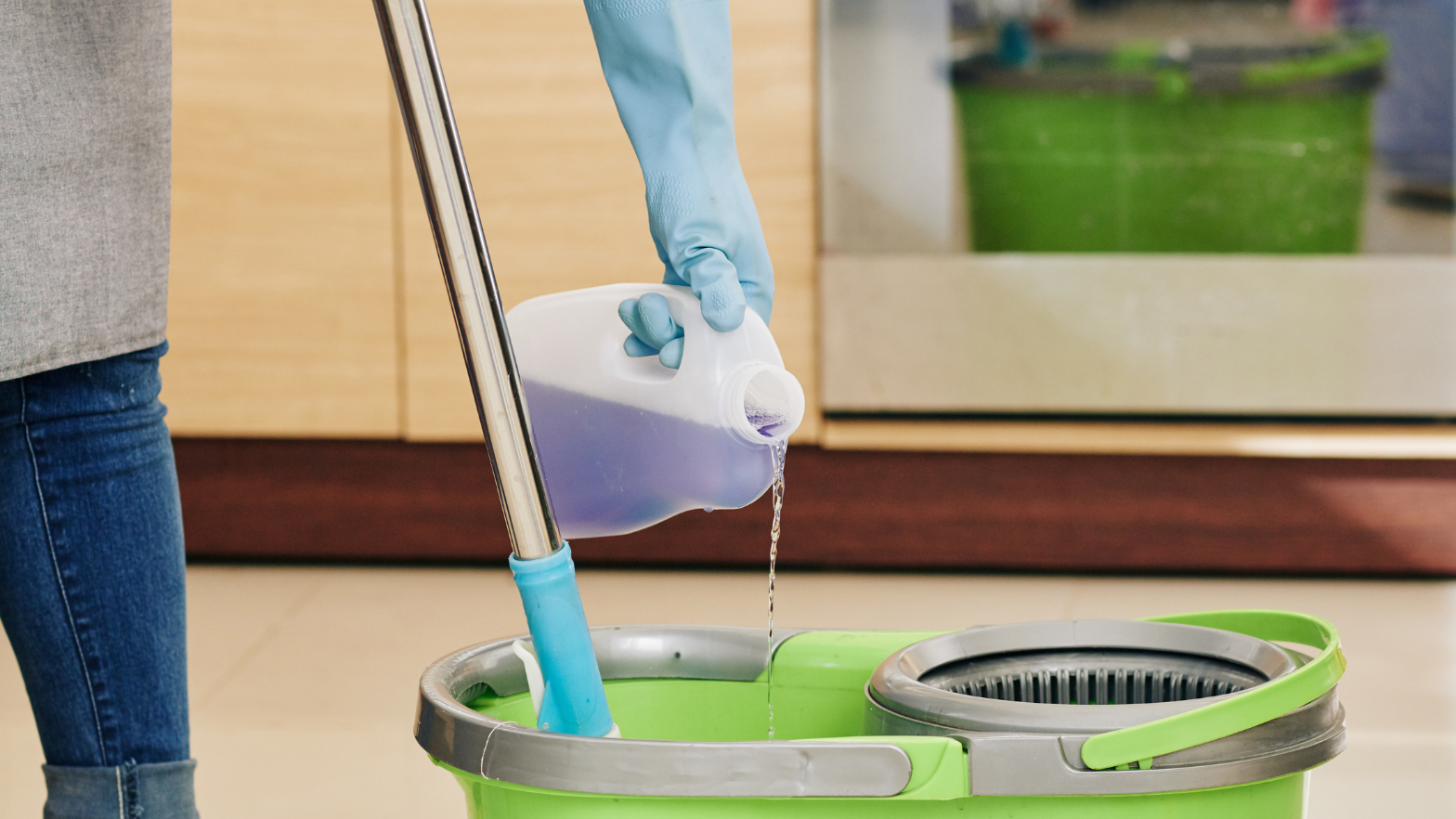 NonToxic Floor Cleaner that’s Safe for Your Family Nesting Naturally